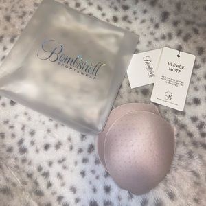 Bombshell Sportswear Bra Pads sz Lg